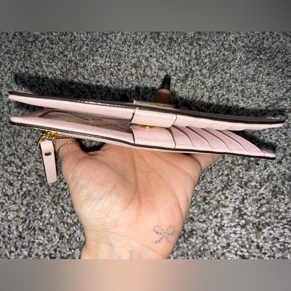 Kate spade light pink slim snap card holder wallet - Picture 4 of 13